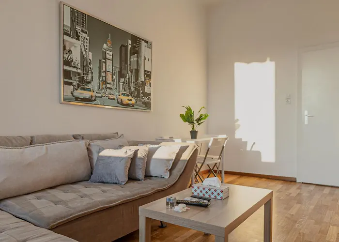 Πανσιόν Charming Private In The Heart Of The *